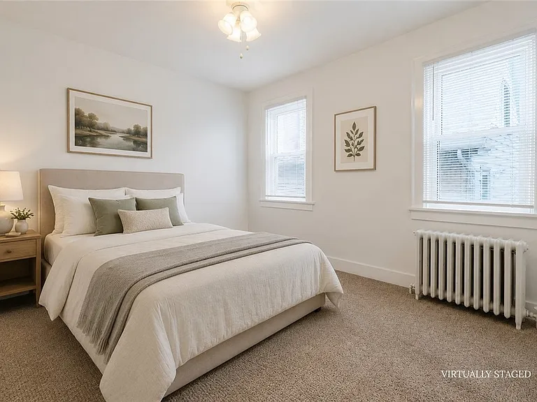 511 Woodbourne Ave — Photo 10