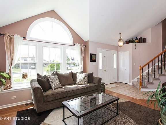 2nd image of 8145 Harvest Dr