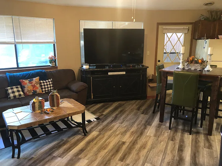 2235 N Wedgewood Dr — Photo 1
