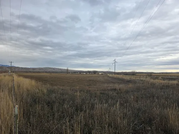 1302 Road 12 1/2, Lovell, WY 82431