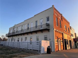 408 Neosho St #3, Burlington, KS 66839