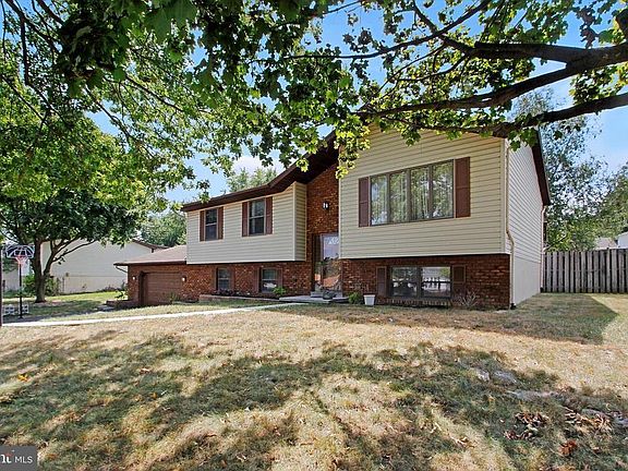 2nd image of 49 Allen Dr