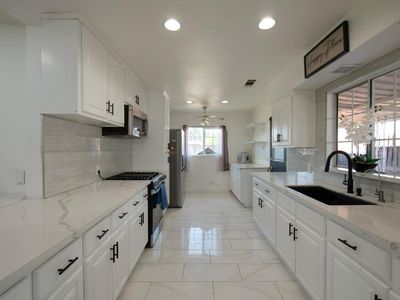 168 E Stuart Ave, Fresno, CA, 93710