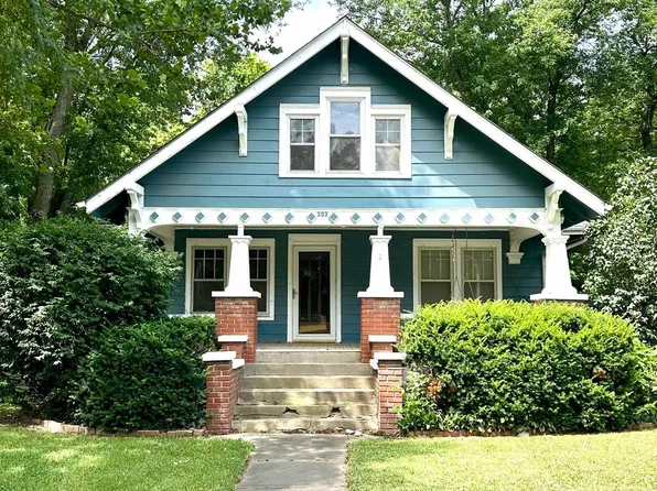 303 N Mission St, Council Grove, KS 66846