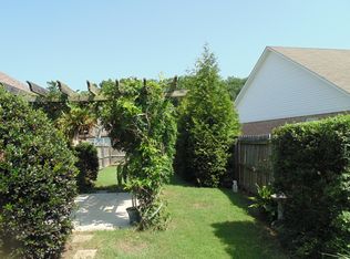 207 Deer Tracks Cir, Owens Cross Roads, AL 35763