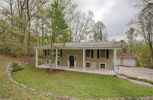 1st image of 52 Mountain View Dr
