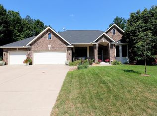 3718 Jeffers Ct, Prior Lake, MN 55372