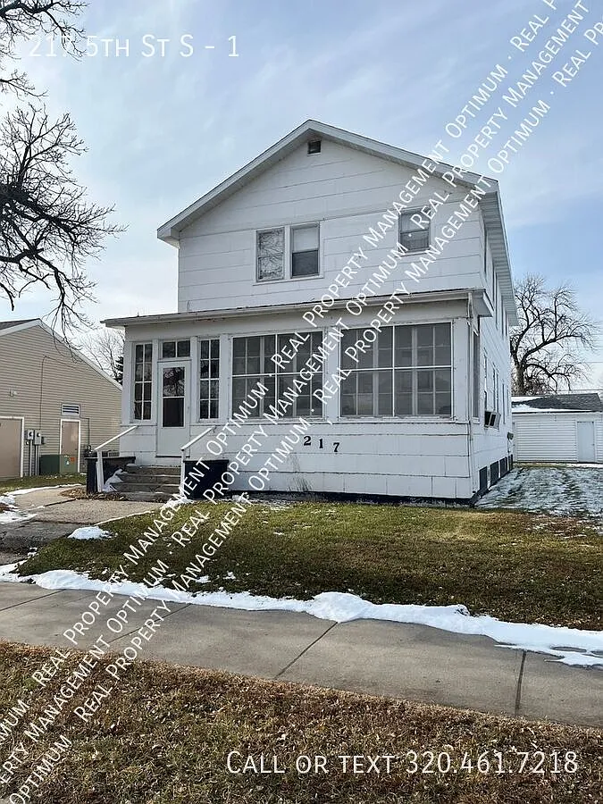 1 Bedroom 1 Bath Apartment Available Now - Breckenridge MN — Photo 1
