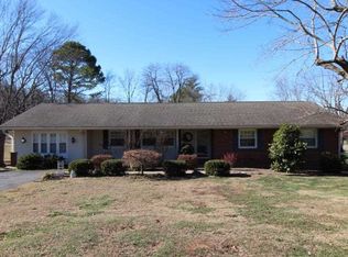 756 Crittenden Cir, Russellville, KY 42276