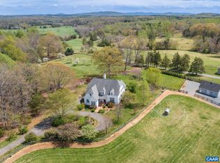 1074 Simmons Gap Rd, Dyke, VA 22935