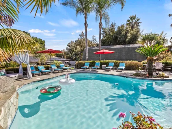 2455 Clearcrest Ln, Fallbrook, CA 92028