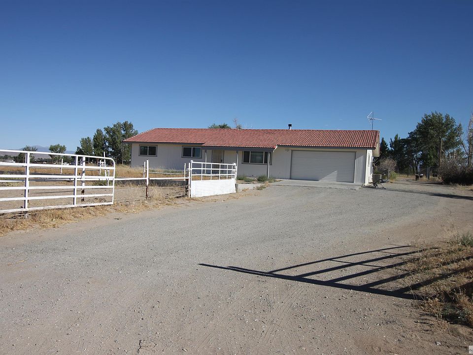 1st image of 24 Terri Ln