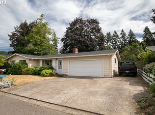 231 Grant Ave, Cottage Grove, OR 97424