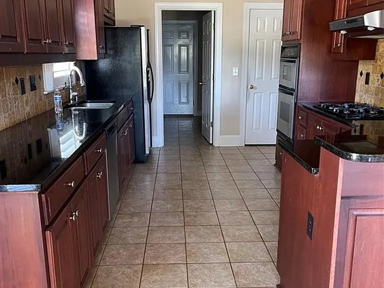 7071 Mid Pines Cir — Photo 5