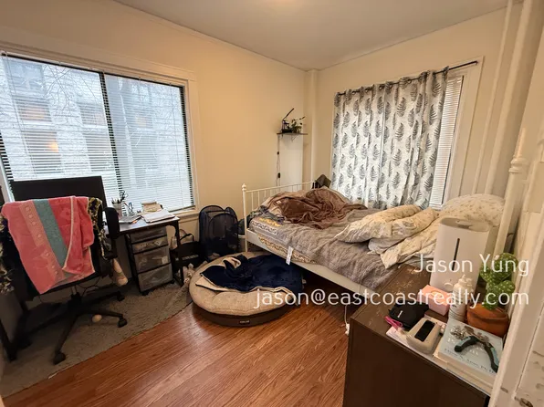 232 Walnut St, Newtonville, MA