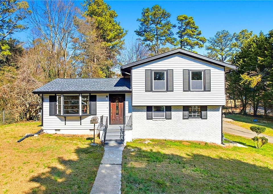 1st image of 1051 Camellia Dr