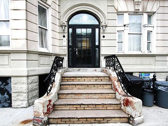 2nd image of 463A Macdonough St APT 3