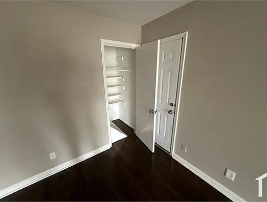 927 Drummond Dr — Photo 8