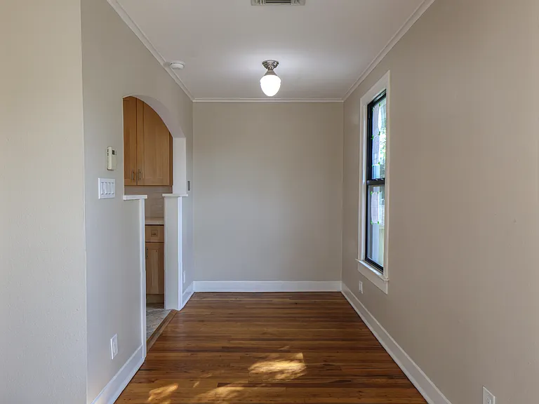 4412 Bellvue Ave #B — Photo 8