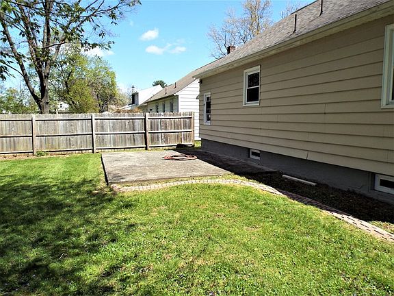 4th image of 312 Frey Ave