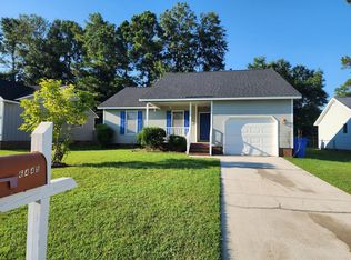 6445 Rhemish Dr, Fayetteville, NC 28304