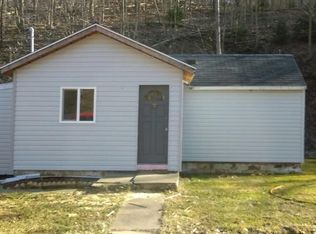 1290 Mudlick Hollow Rd, Beaver, PA 15009