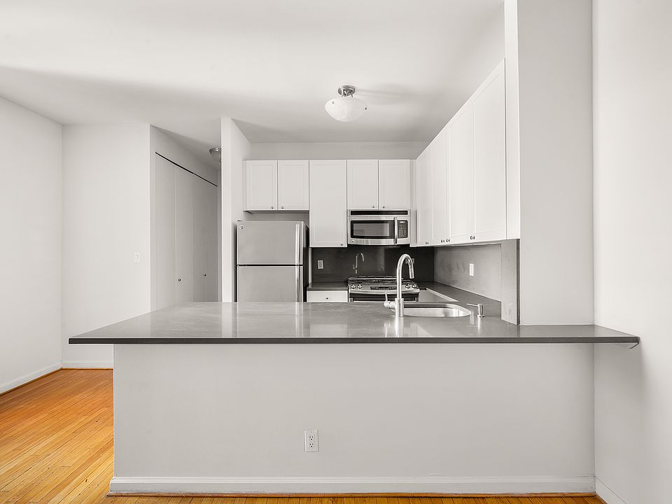 1st image of 121 Madison Ave APT 11A