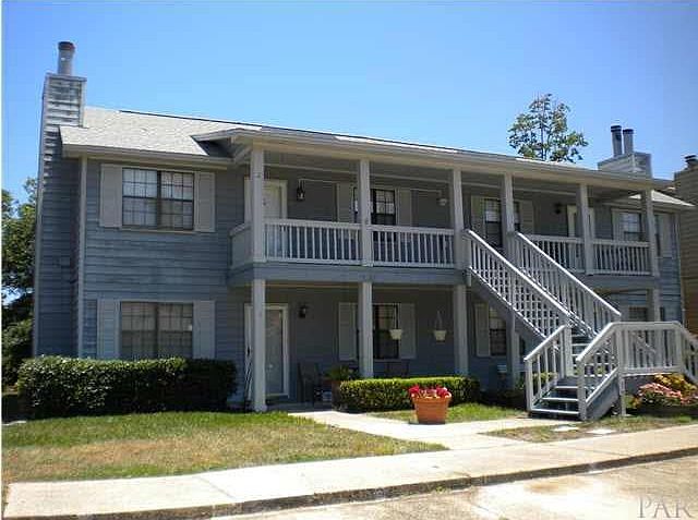 1st image of 1148 Redwood Ln APT 2