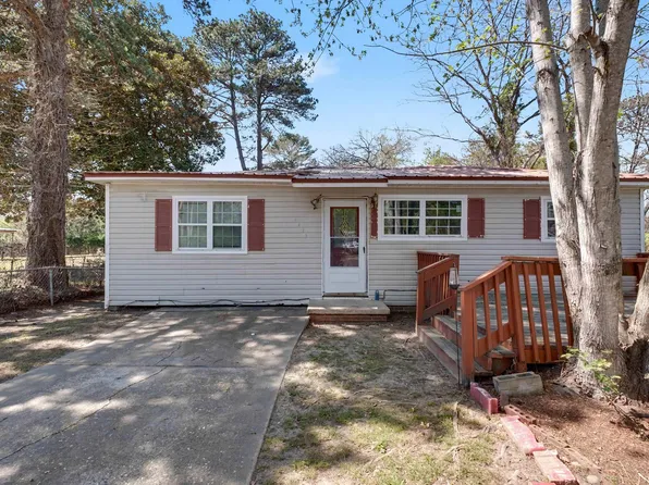 1623 Dixie, Benton, AR 72015