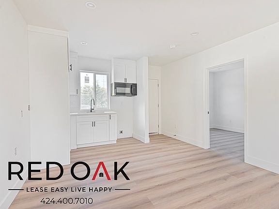 2nd image of 2437 S Centinela Ave #10
