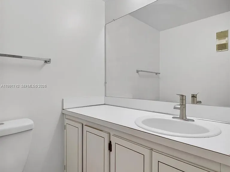 3100 W Rolling Hills Cir #303 — Photo 38