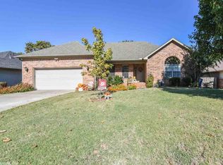 130 Ridgeland Dr, Maumelle, AR 72113