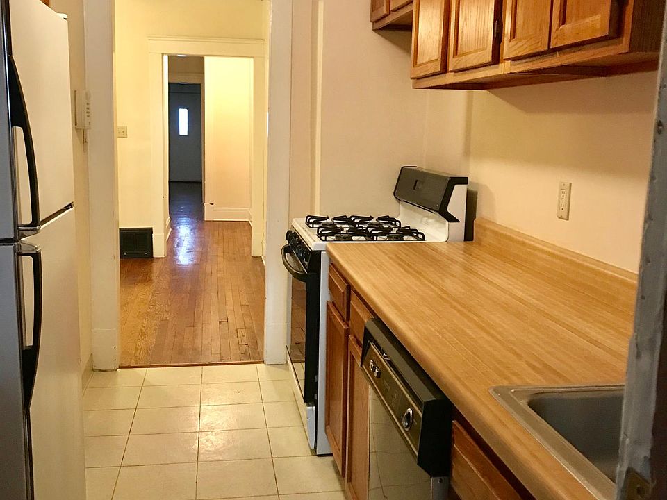 1st image of 1285 W 117th St #One