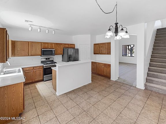 2nd image of 6653 W Capetown Way