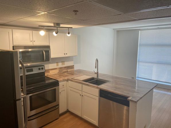 151 E Washington St UNIT 309