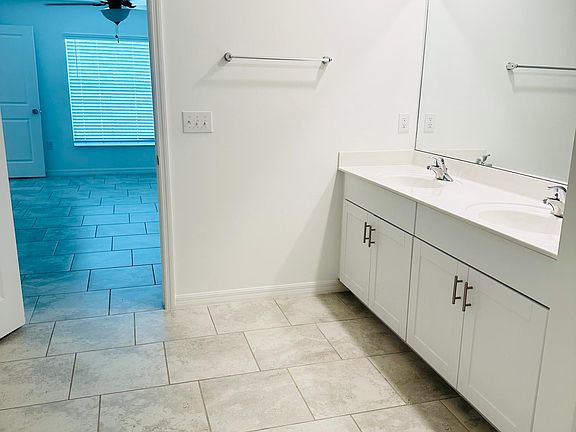 4th image of 4089 Villa Doria Ct