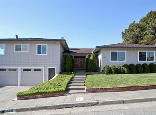 138 Dominican Dr, San Rafael, CA 94901