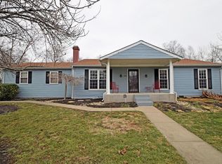 7004 Oak St, Cincinnati, OH 45244