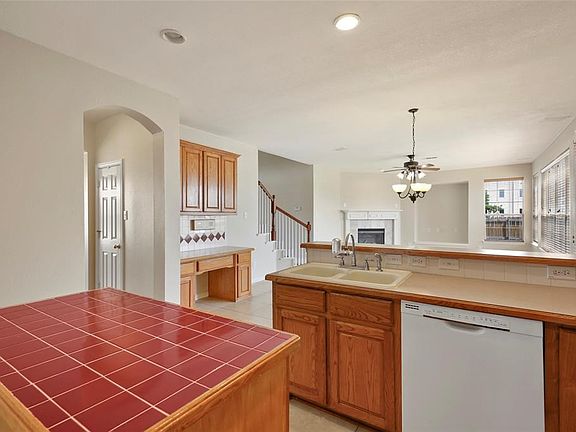 5th image of 1601 Hawkins Ct