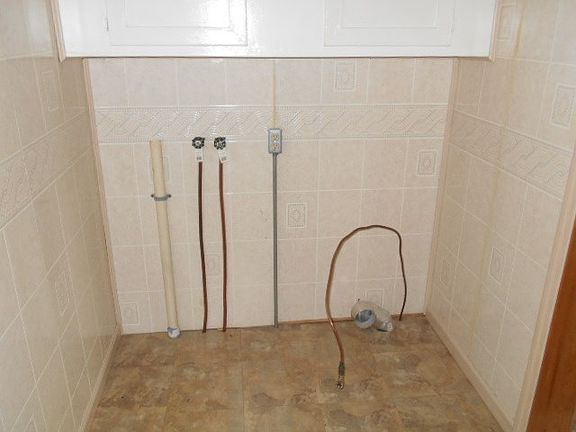 4th image of 277 Fairmount Ave