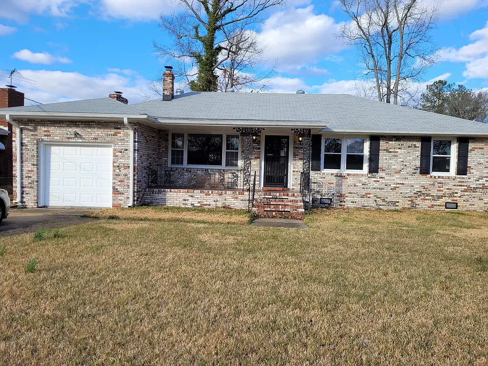2212 Delwood Rd