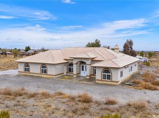 3826 Amador Rd, Phelan, CA 92371