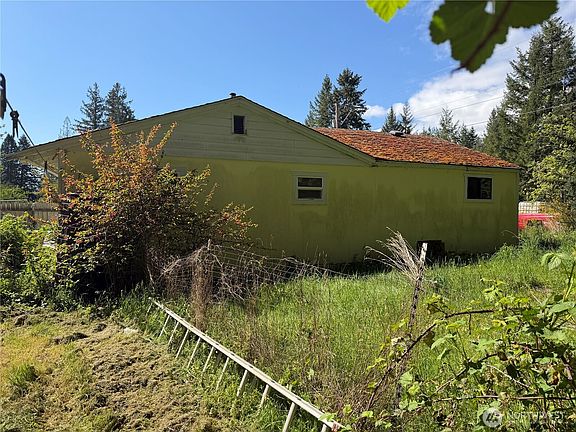 4th image of 292921 Highway 101