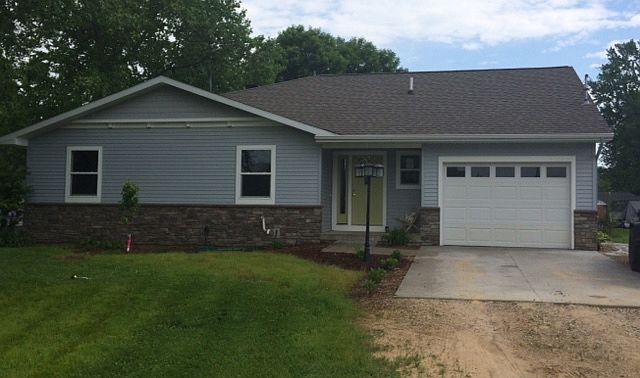 1st image of 2490 Wegner Dr