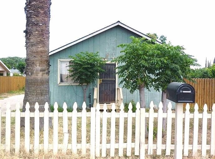 2nd image of 2524 Highland Ave