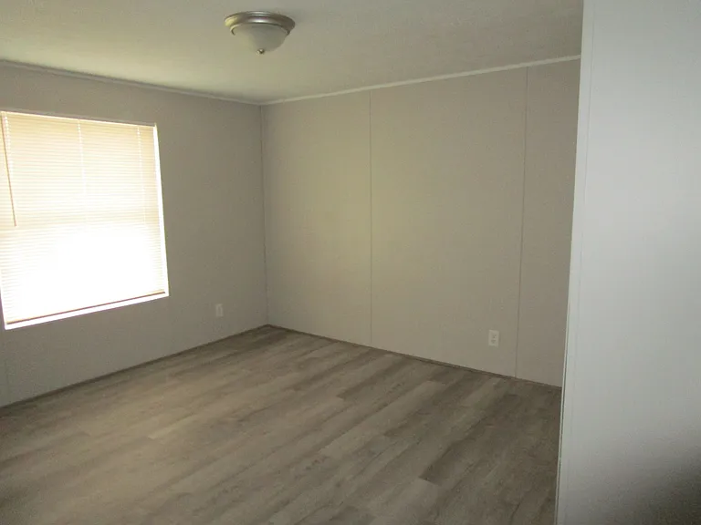Pavilion Estates — Photo 12