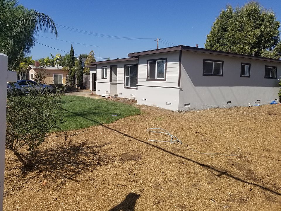 1st image of 2538 Mesa Dr