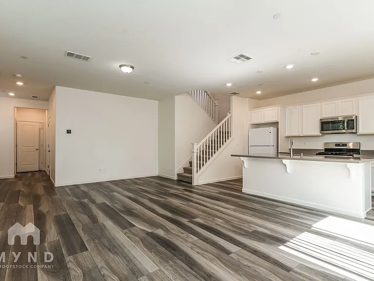 8176 Kramer Ranch Ln — Photo 7