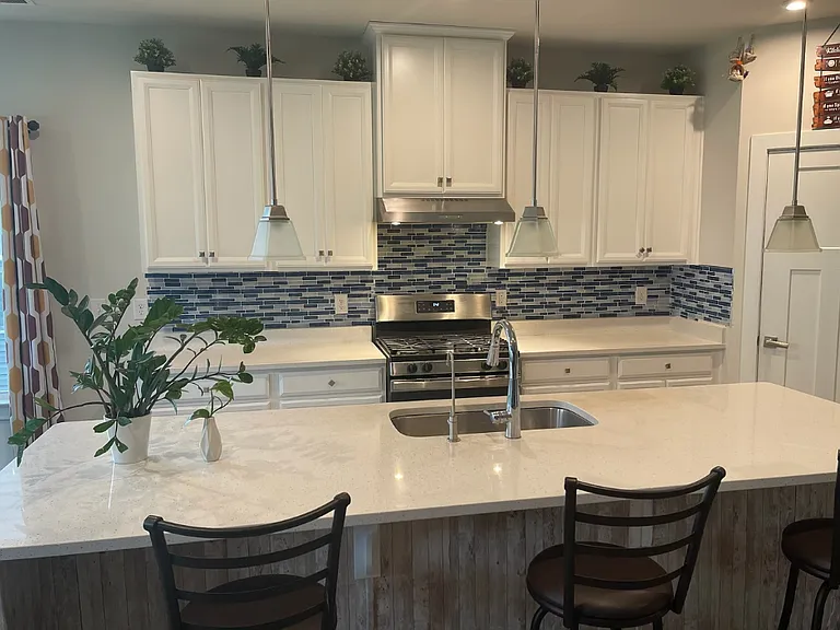 240 Gathering Ln — Photo 4