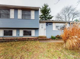 7423 E Orchard Grass Blvd, Crestwood, KY 40014